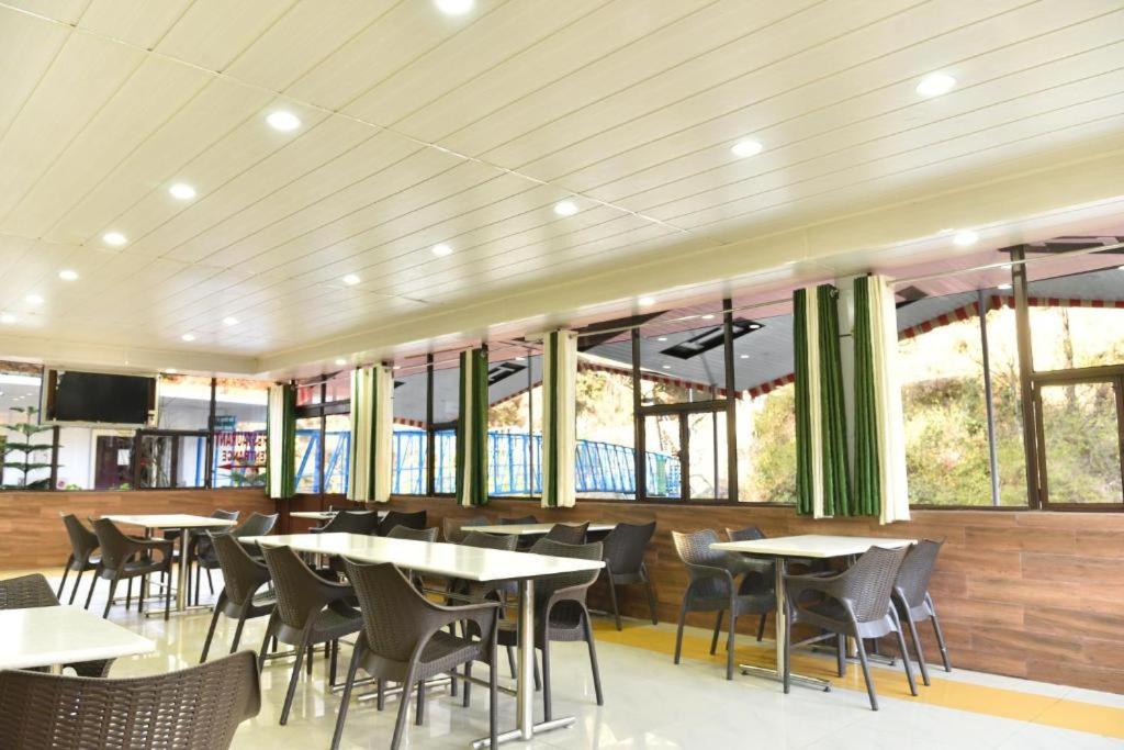Riverside Resort Lansdowne Exterior photo